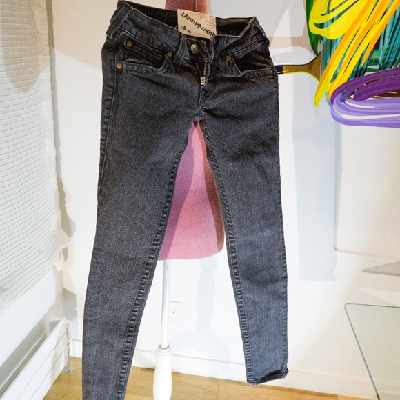 💯Authentic True Religion - Picture 1 of 4